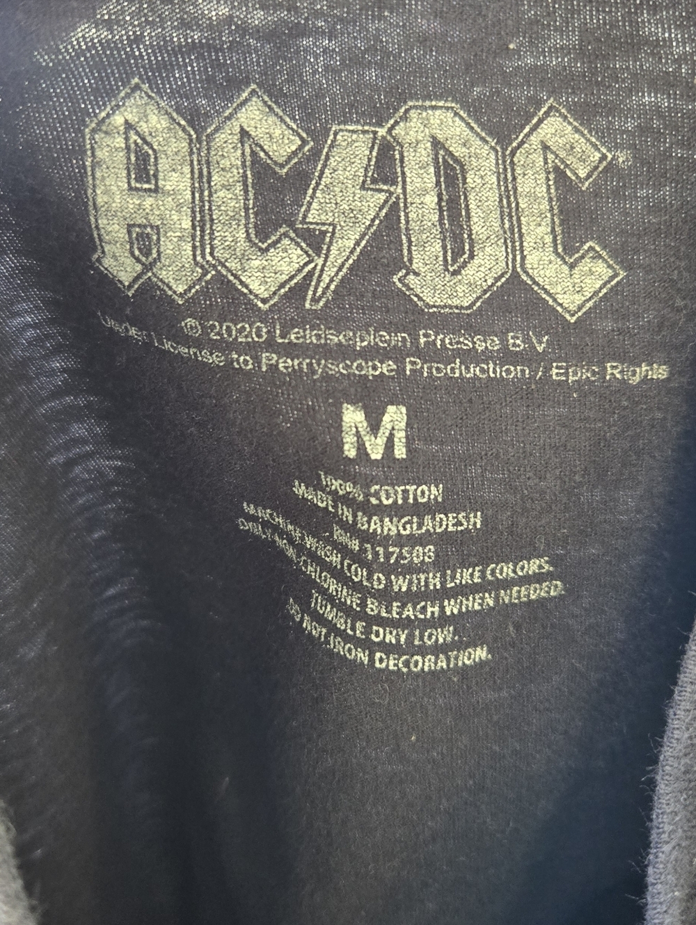 AC/DC Black 'Highway to Hell' Graphic Tee - Picture 5 of 5